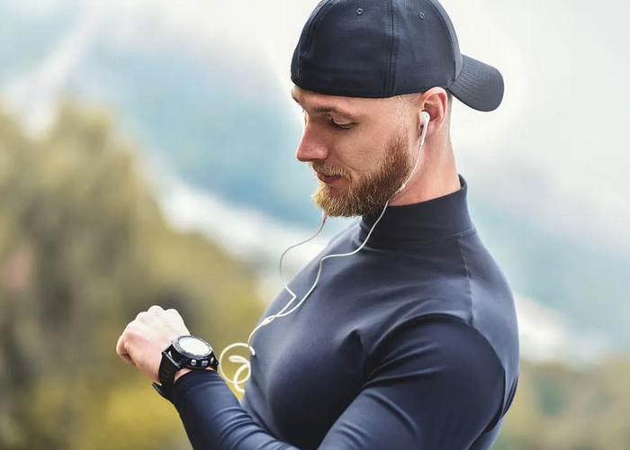 Benefits of Wearing a GPS Watch Techvtimes