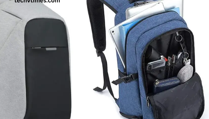 The Rise of Smart Backpacks: A Business Traveler's Best Friend